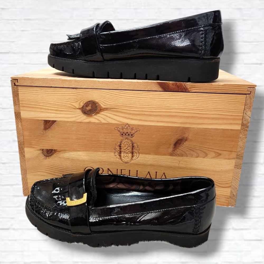 Black Patent Loafers for Women